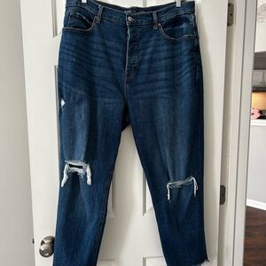 Women’s Blue Distressed Jeans - Old Navy Size 18 Curvy Ski-Hi Straight